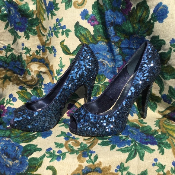 Jessica Paster Sequin Peep Toe Heels - Picture 4 of 6